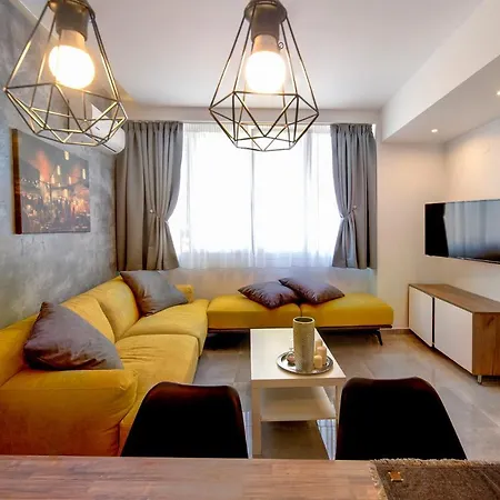 Apartment J Villara's Luxury *